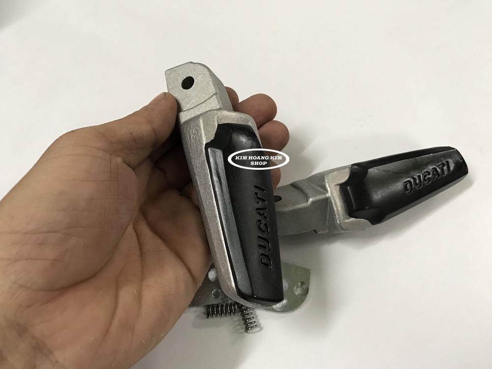 Cặp Gác Chân Sau DUCATI gắn Mọi Loại Xe Máy