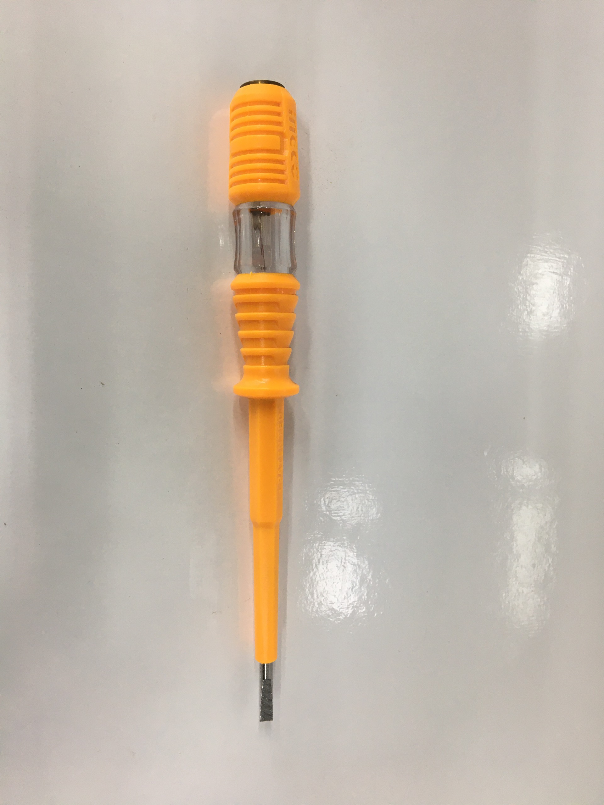 Bút thử điện Ingco 3x190mm HSDT1908