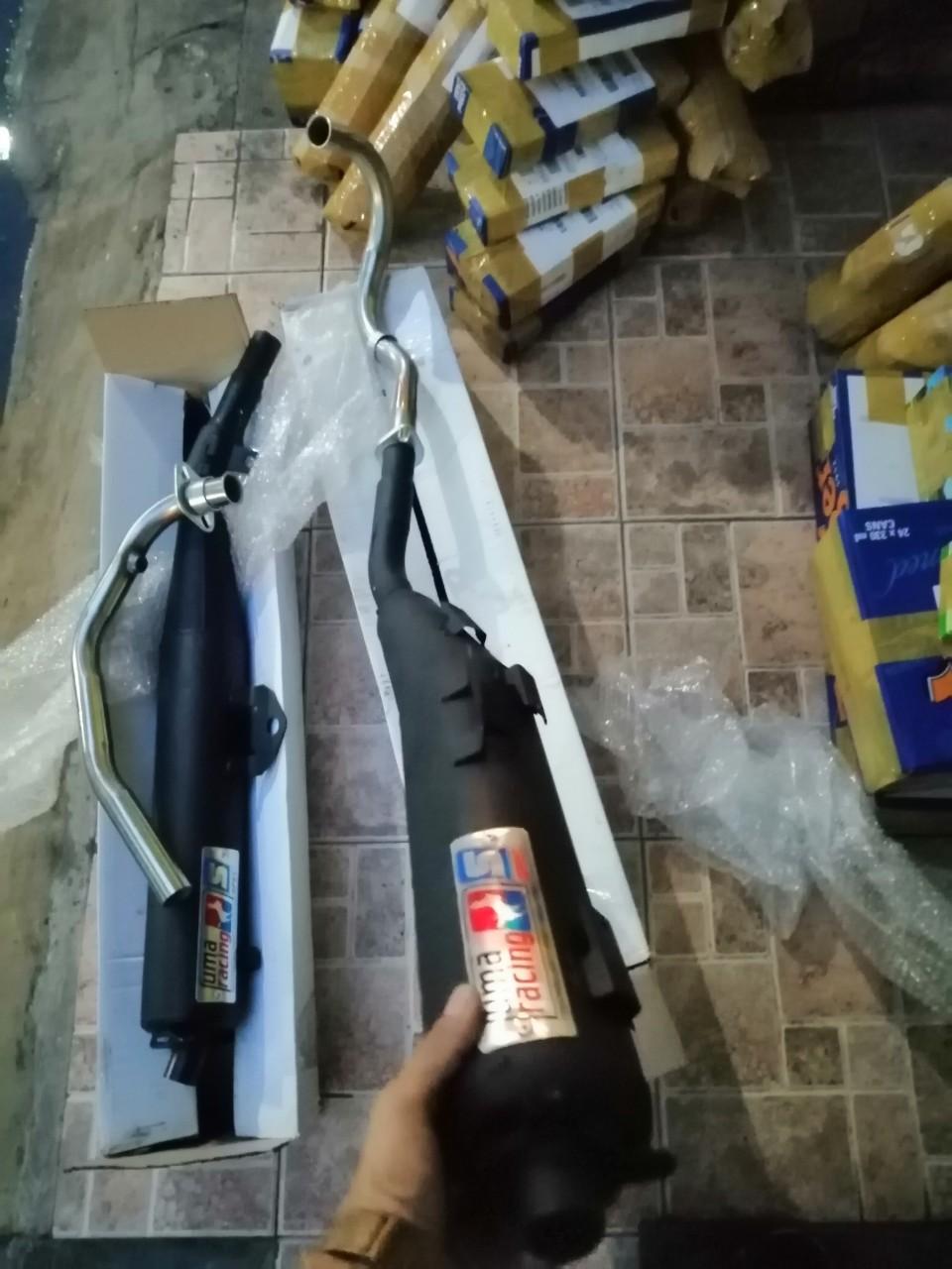 Pô uma exciter 150 có âm thanh móc nổ ấm (pô móc sản xuất sài gòn)