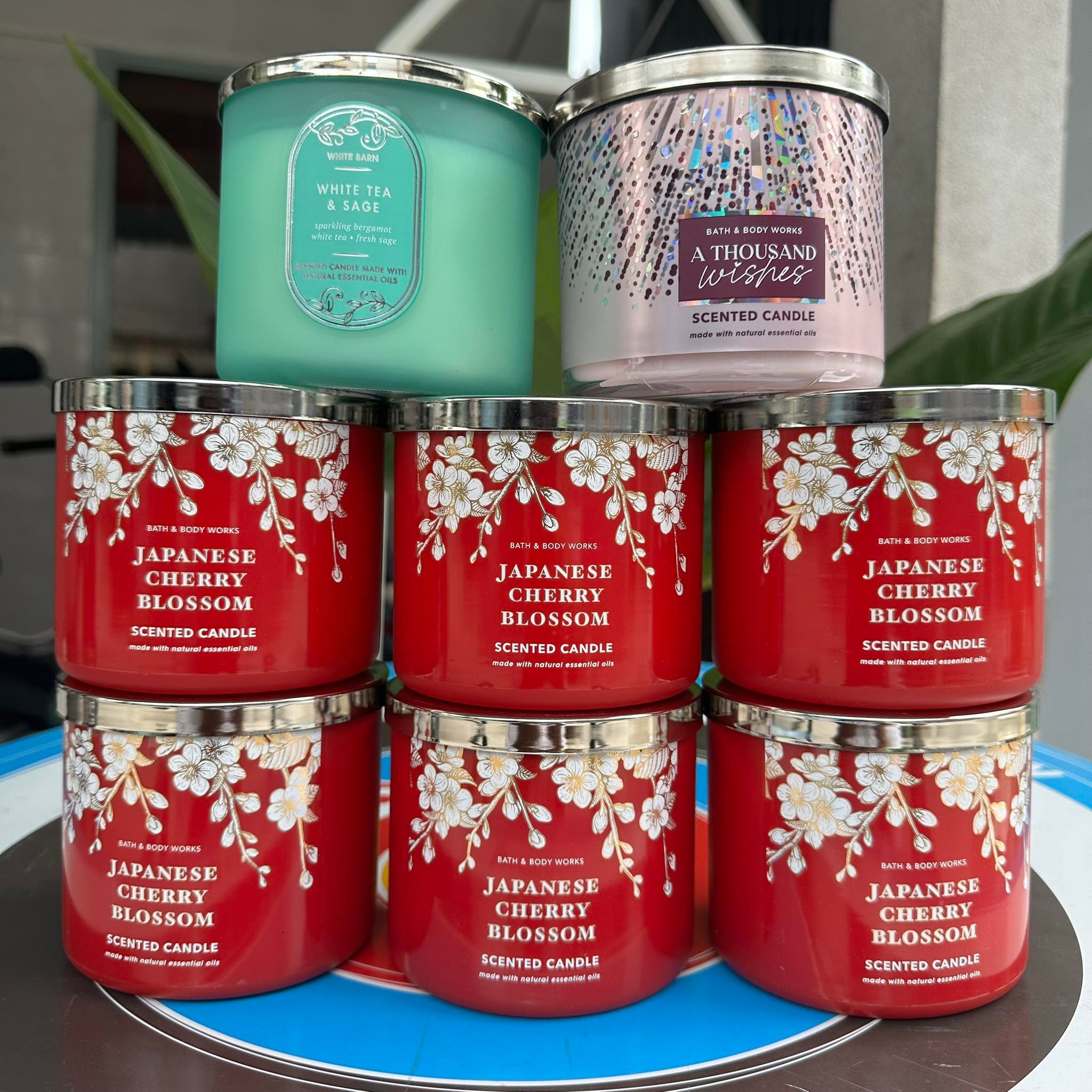 Nến thơm 3 bấc Bath & Body Works 411gram