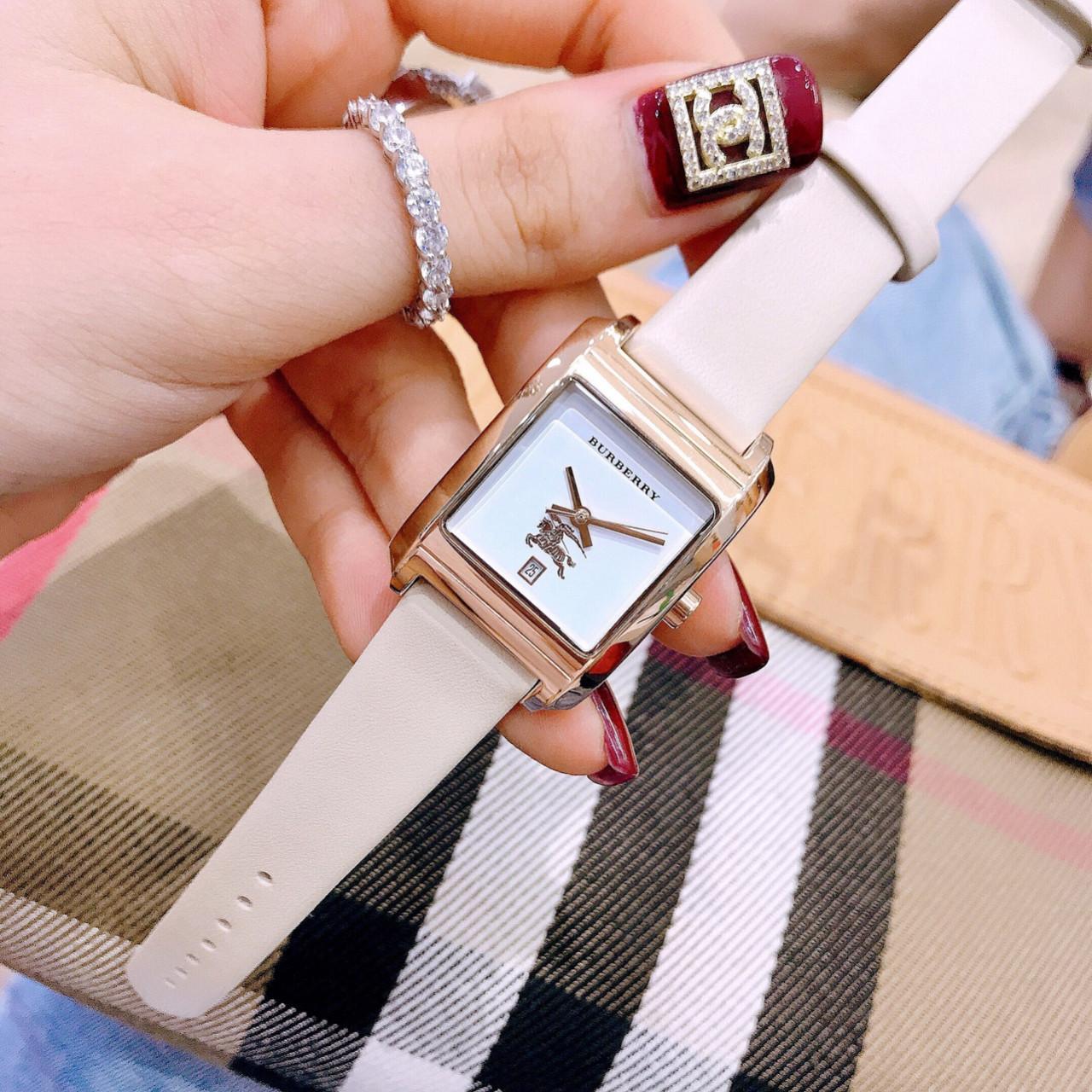 [HCM]ĐỒNG HỒ NỮ THỜI TRANG SANG TRỌNG BURBERRY9110 DÂY DA - SIZE 25*30 MM - FULLBOX