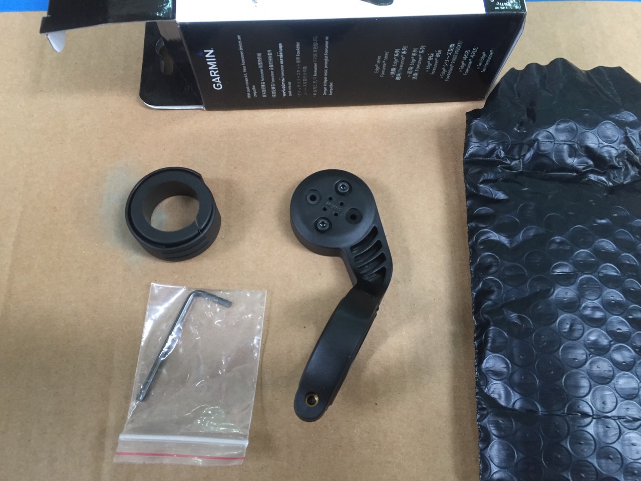 Pad cài đồng hồ Garmin full box