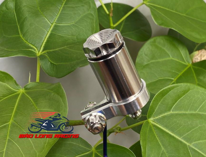 Bình Dầu tay thắng Salaya Thái INOX 304 tặng kèm Ốc bát kẽm Titan Ống Dầu gắn nhiều loại xe máy... INOX 304 100% Thị Trường Giờ Có Hàng INox 201 mọi người chú Ý