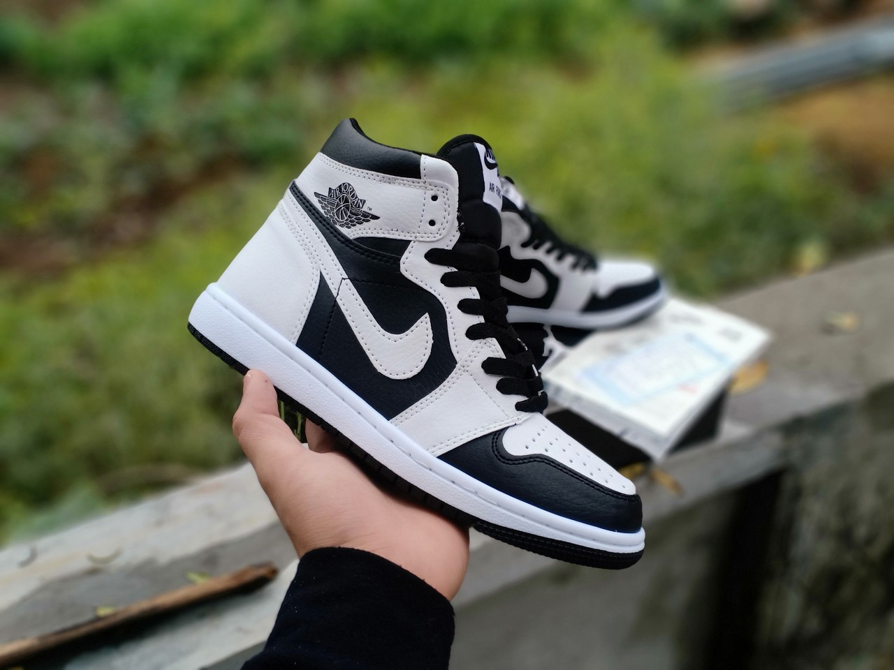 GIÀY SNEAKER UNISEX JDSB TRẮNG ĐEN