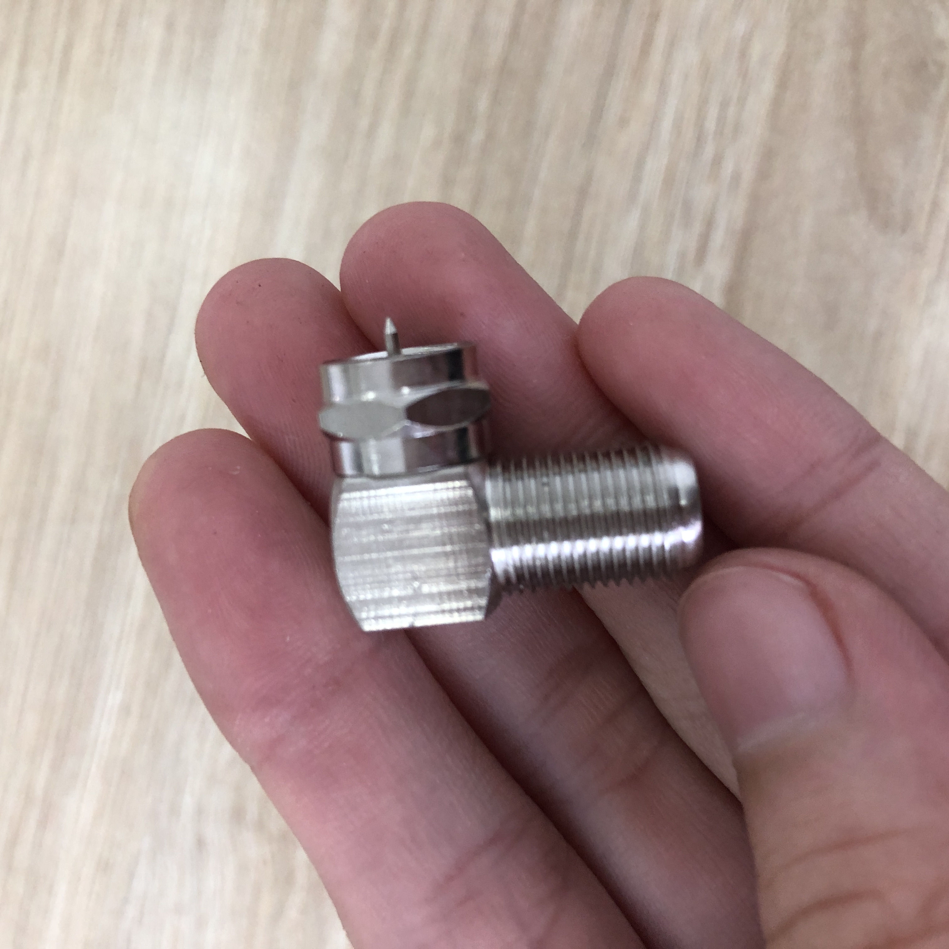 Combo 10 cái rắc F5 cắm tivi, anten đực vuông góc ,đầu kim , SFZ156 loại cao cấp