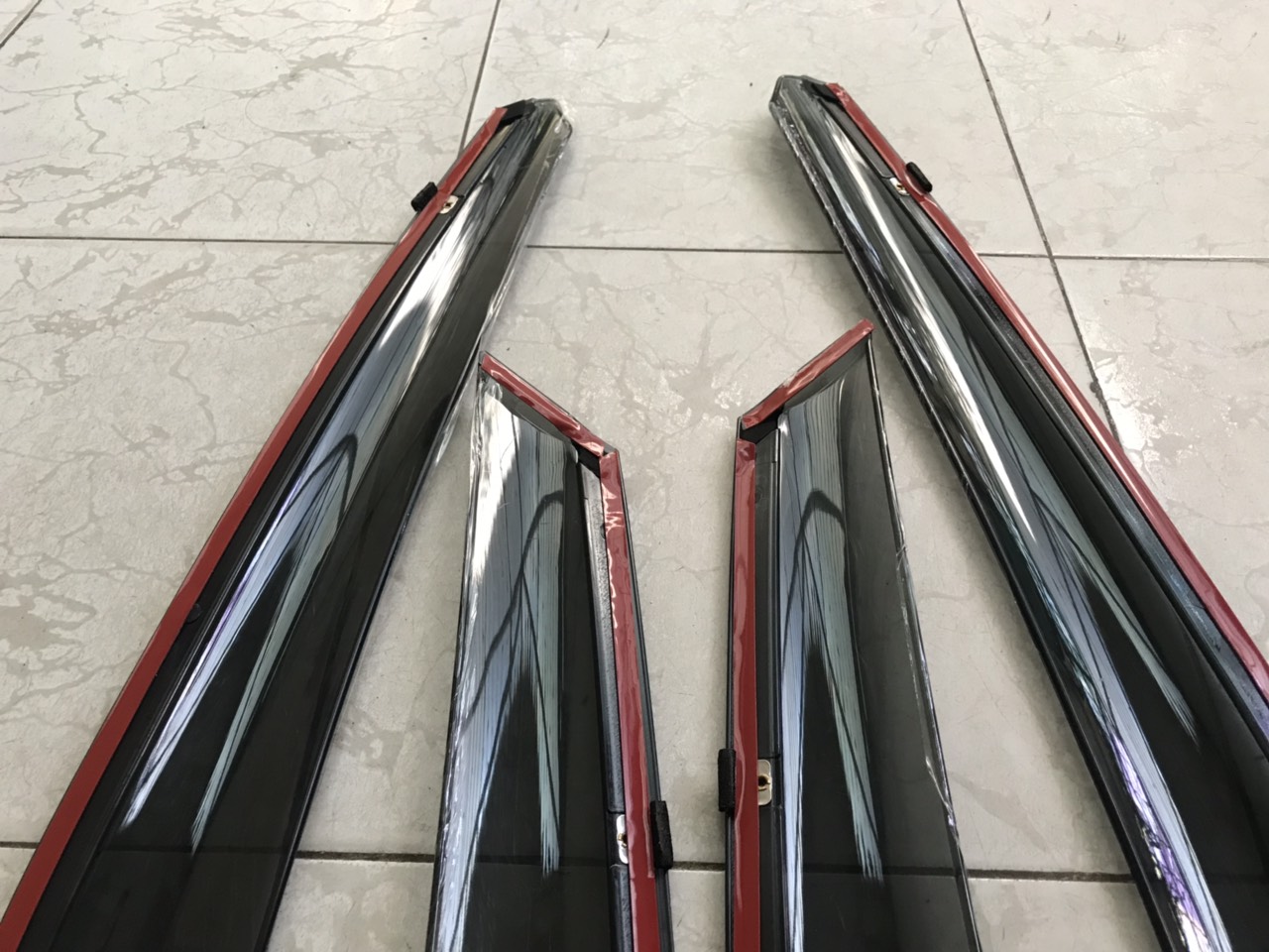 Bộ vè che mưa Ford Mondeo