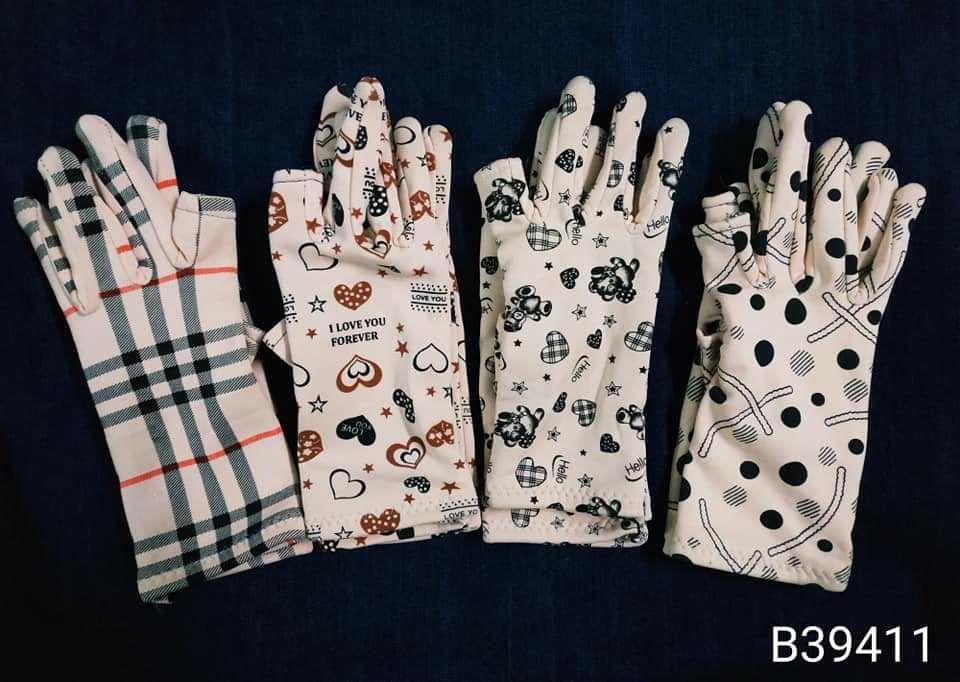 Bao tay nữ cắt ngón