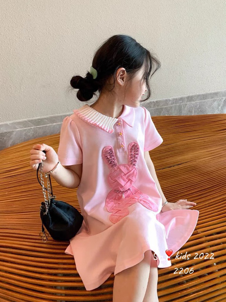 Váy bé gái thỏ hồng cổ điệu