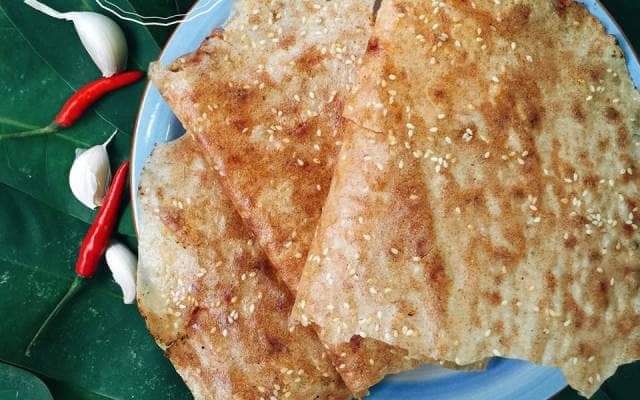5 miếng bánh tráng mắm ruốc thơm ngon