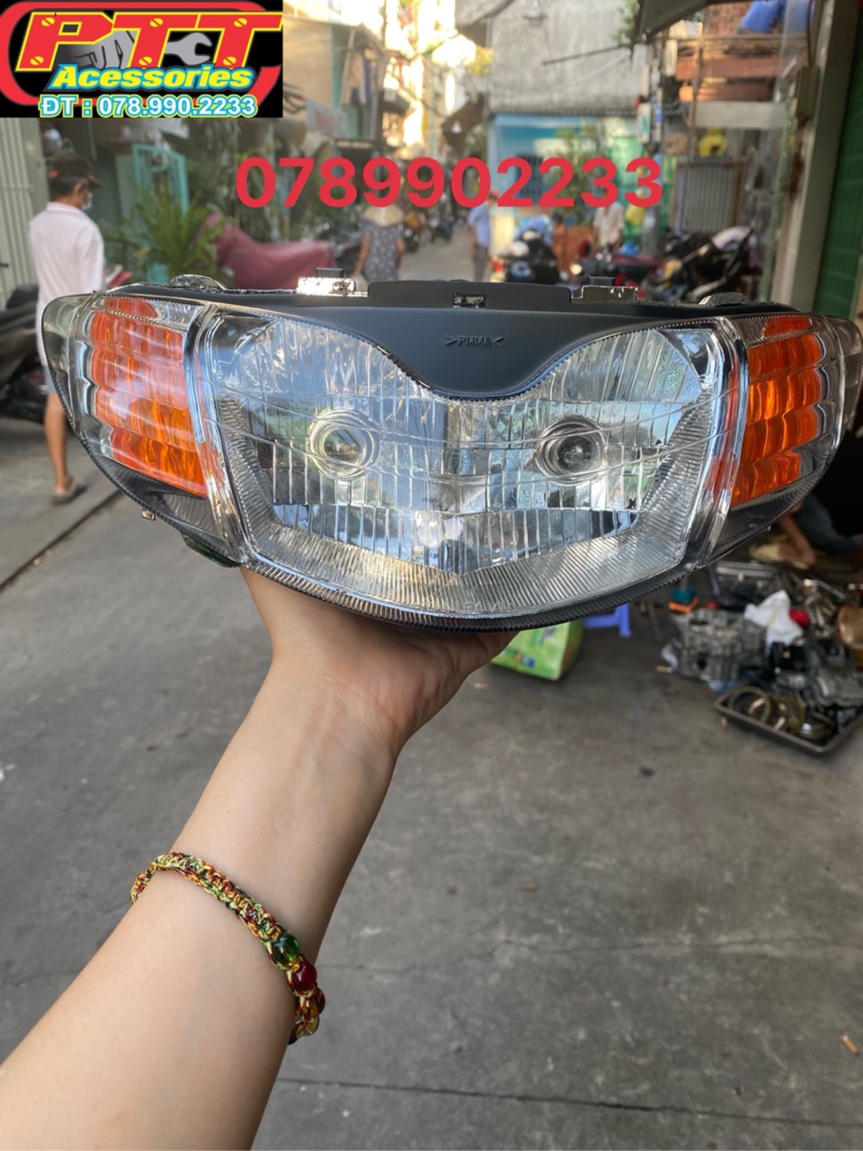 Pha đèn trước xe future 1