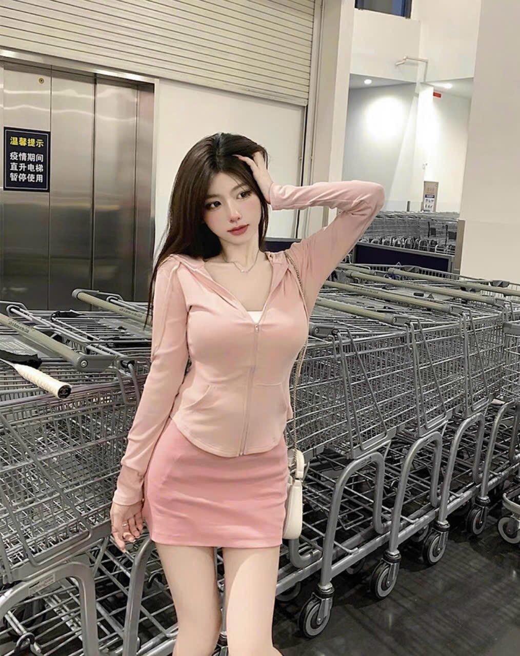 Áo Khoác thun chống nắng thời trang form lửng cá tính