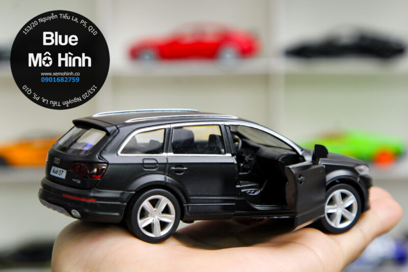 Blue mô hình | Xe mô hình Audi Q7 SUV 1:36