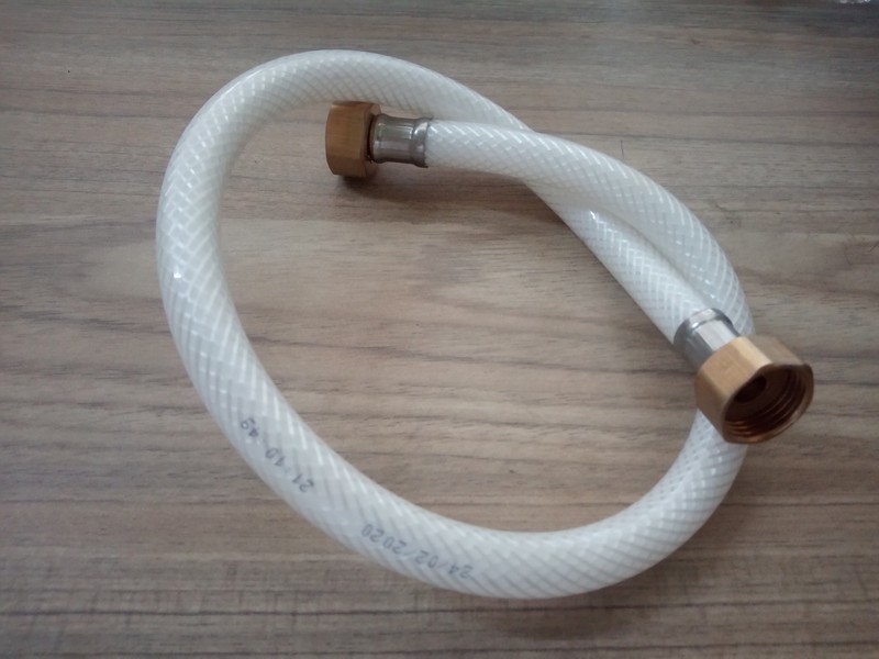 Dây cấp nước nhựa - 40cm
