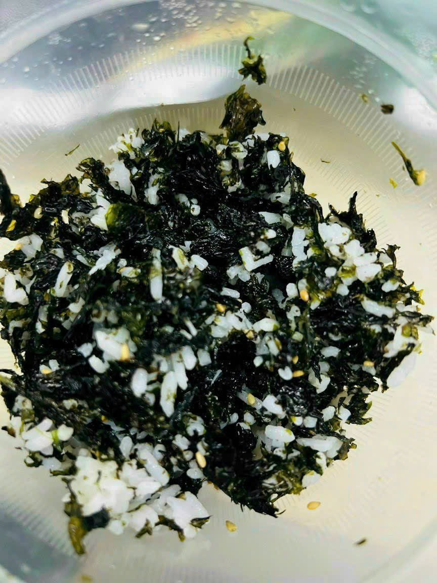 Rong biển vụn trộn cơm Hàn Quốc 70g