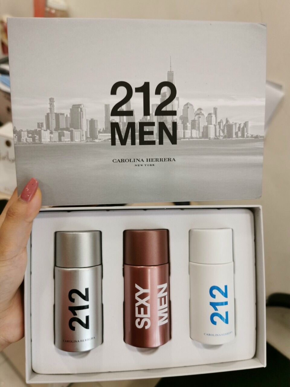 Set Bộ Nước Hoa Carolina Herrera 212 Men mini 3 chai_Qùa tặng bạn trai