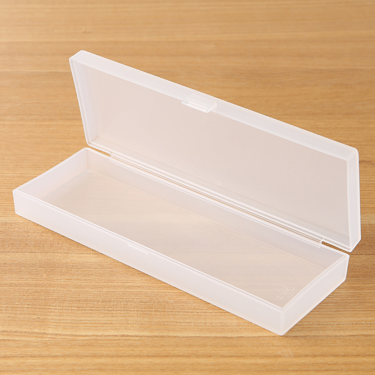 Hộp Bút Nhựa Muji