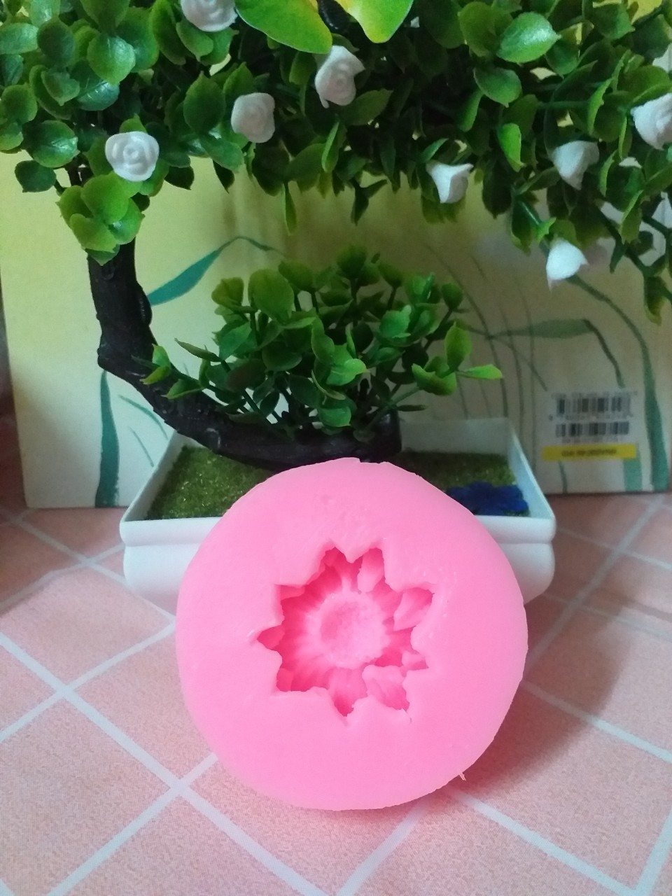 Khuôn silicon 4d hoa cúc trung 2 lớp