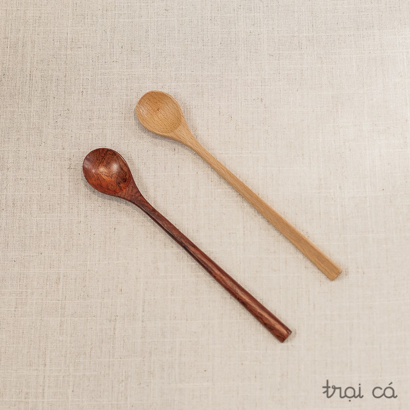 Thìa gỗ tròn nhỏ cán dài (20cm) gỗ trắc / gỗ beech