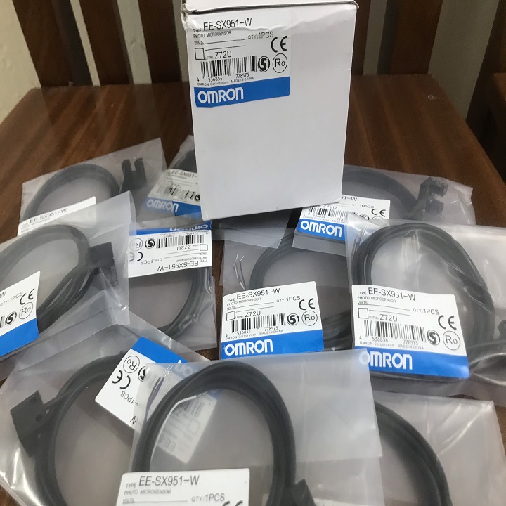 Cảm biến quang EE-SX951-W
