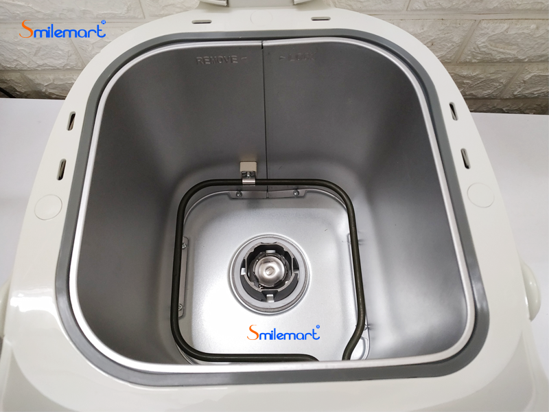 Máy làm bánh mỳ Tiross TS820