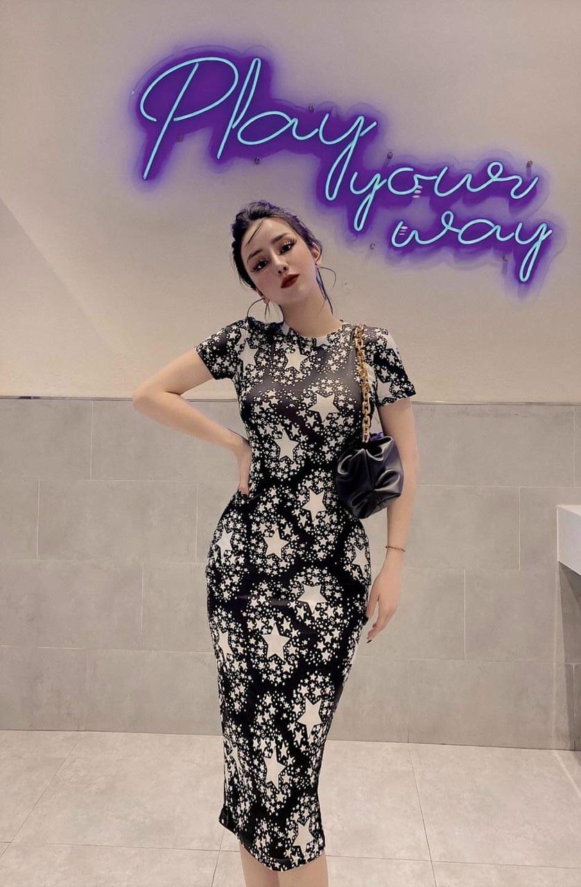 Đầm body nữ dự tiệc dáng dài in họa tiết
