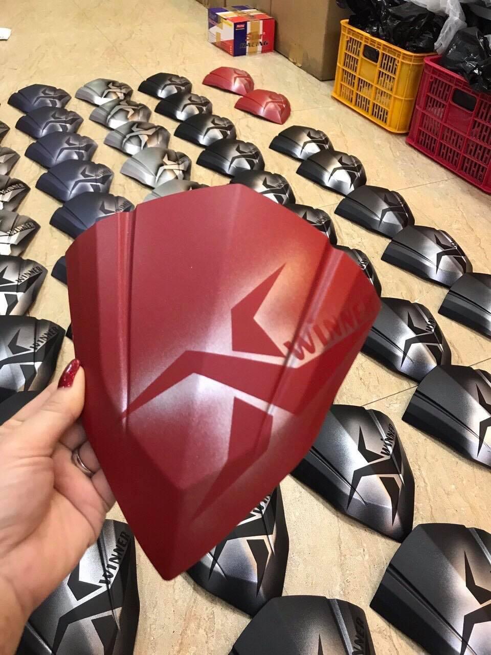 Ốp đầu winner x sơn 3d ( mọi xe )