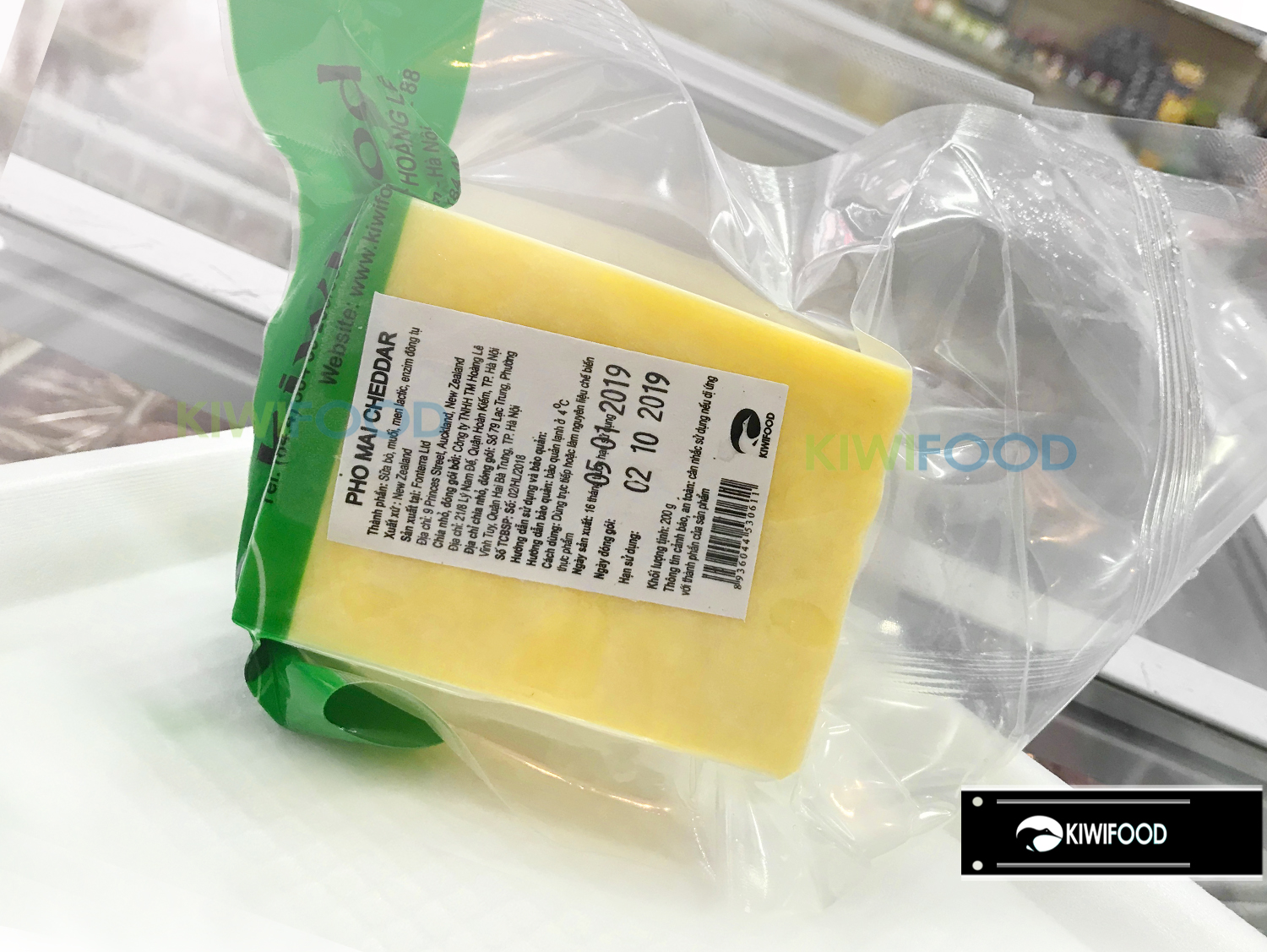 Phomai Cheddar hiệu kiwi gói 200g