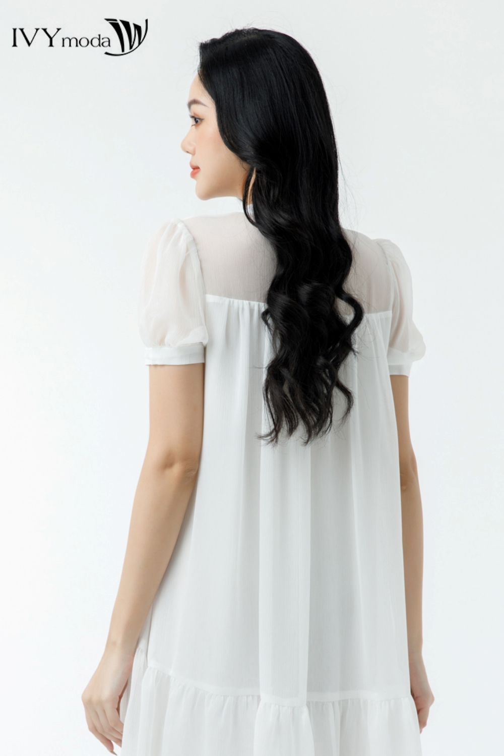 Đầm lụa 2 lớp cổ V IVY moda MS 48B9206