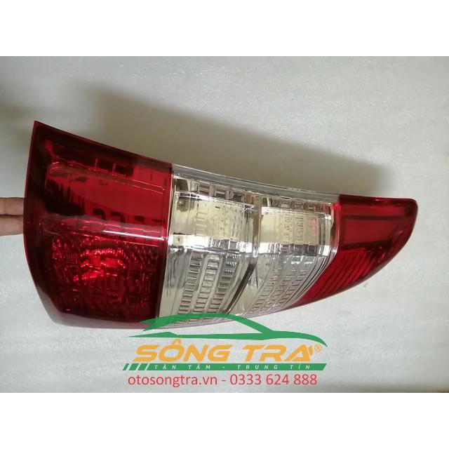 ĐÈN HẬU TOYOTA INNOVA 2012