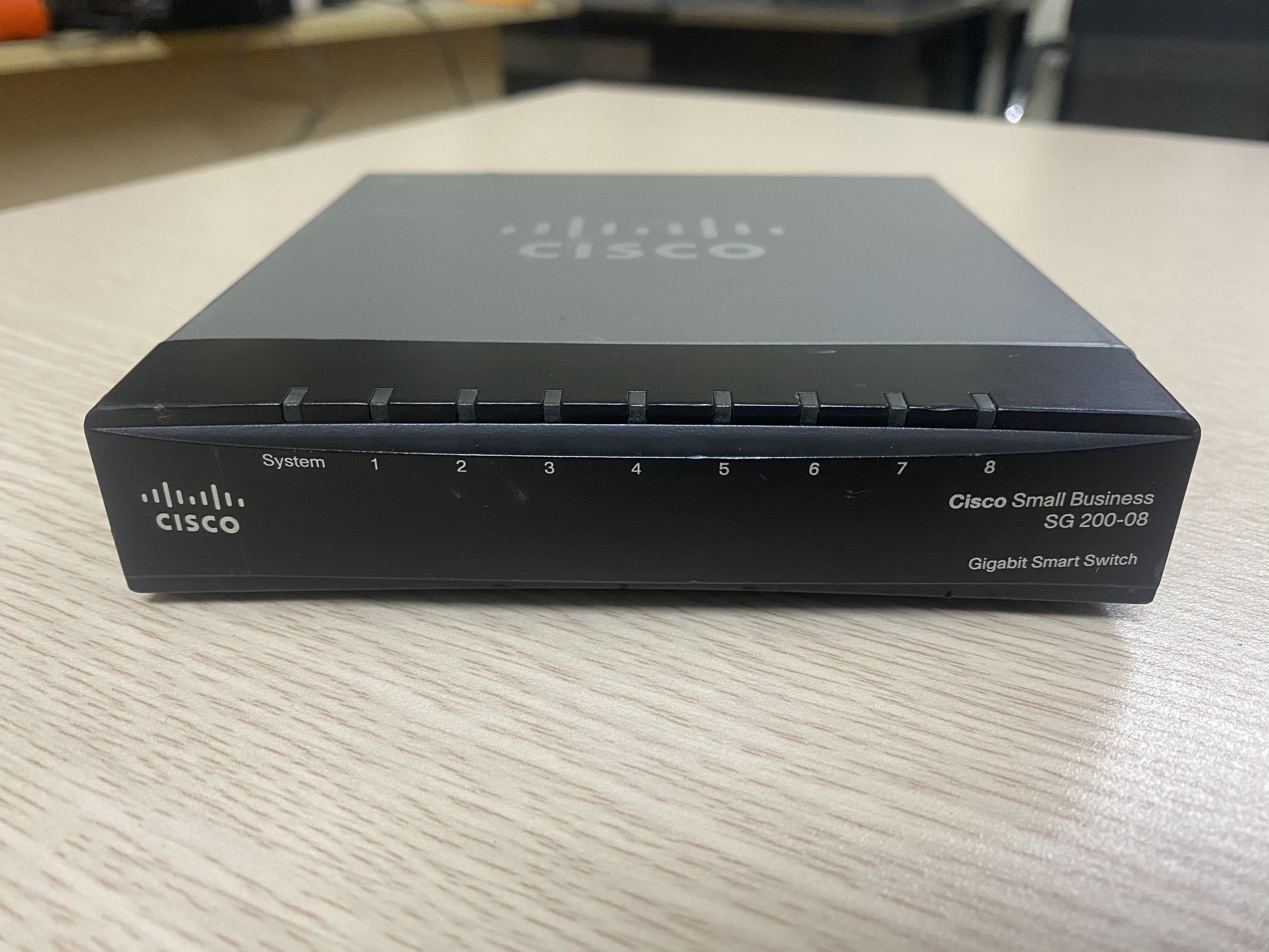 Bộ chia mạng CISCO SG200-08 8-PORT GIGABIT SMART SWITCH LAYER 2