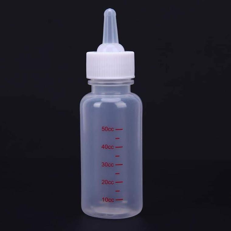 Bình đựng sữa cho chó mèo con
