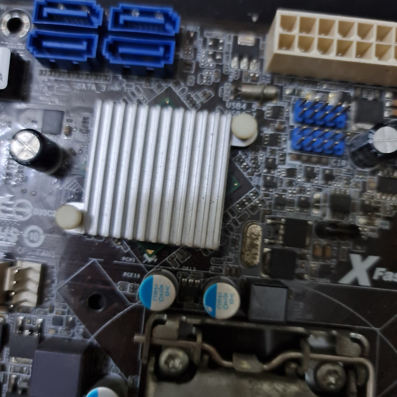 Mainboard Asrock H61M - VS3 - Full zin kèm chặn