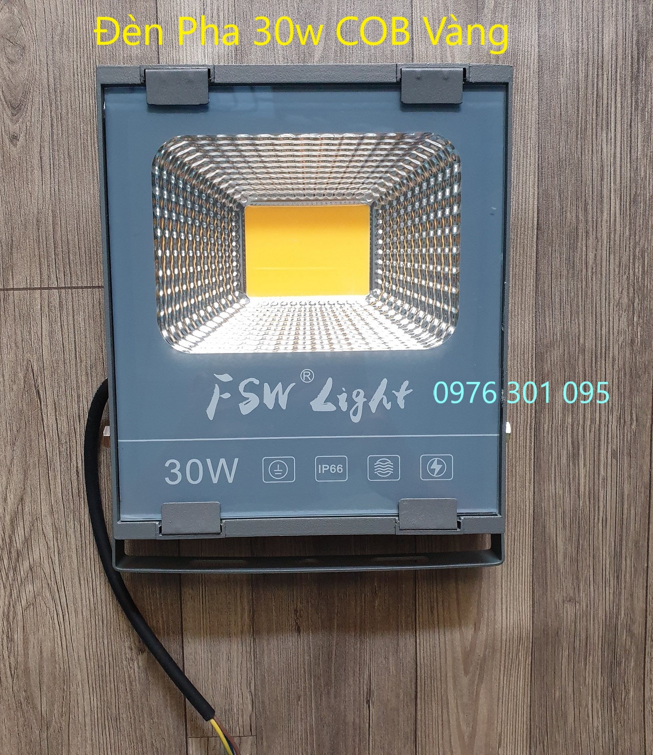 Đèn Led Pha 30W Đủ Wát Và Thiếu Wat