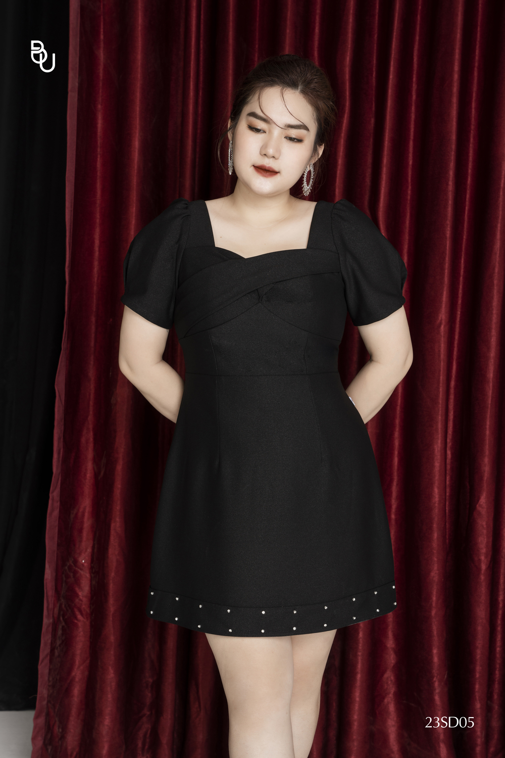 Đầm xoắn ngực gấu đính đá BIGSIZE (55kg đến 95kg) - 23SD05 - [BUStu Bigsize]