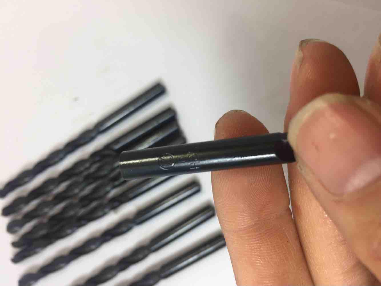 Mũi khoan sắt 2.5li