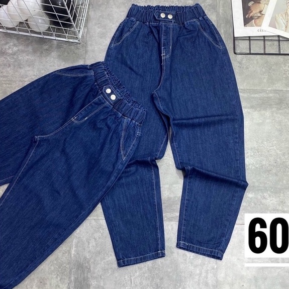 Quần jeans bò giấy dáng baggy có size đại