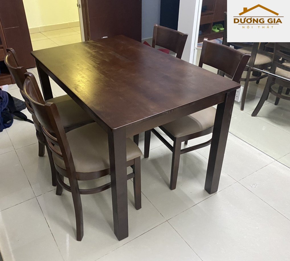 Bàn ăn cơm gia đình 4 ghế gỗ giá rẻ tại xưởng