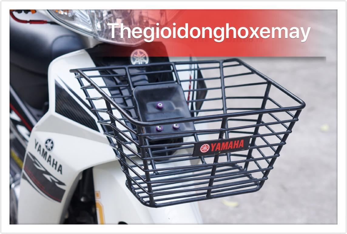 Rổ đen Yamaha Sirius sọc ngang