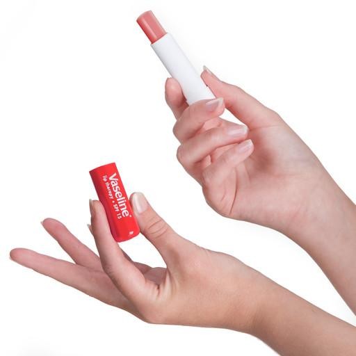 Son dưỡng Vaseline Lip Therapy 4.8g dưỡng môi làm mềm môi