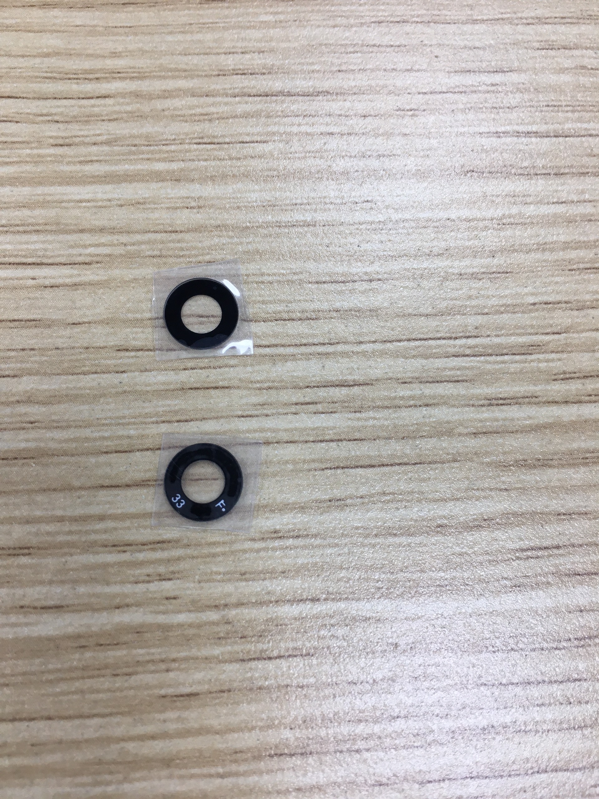 Kính camera Oppo F5