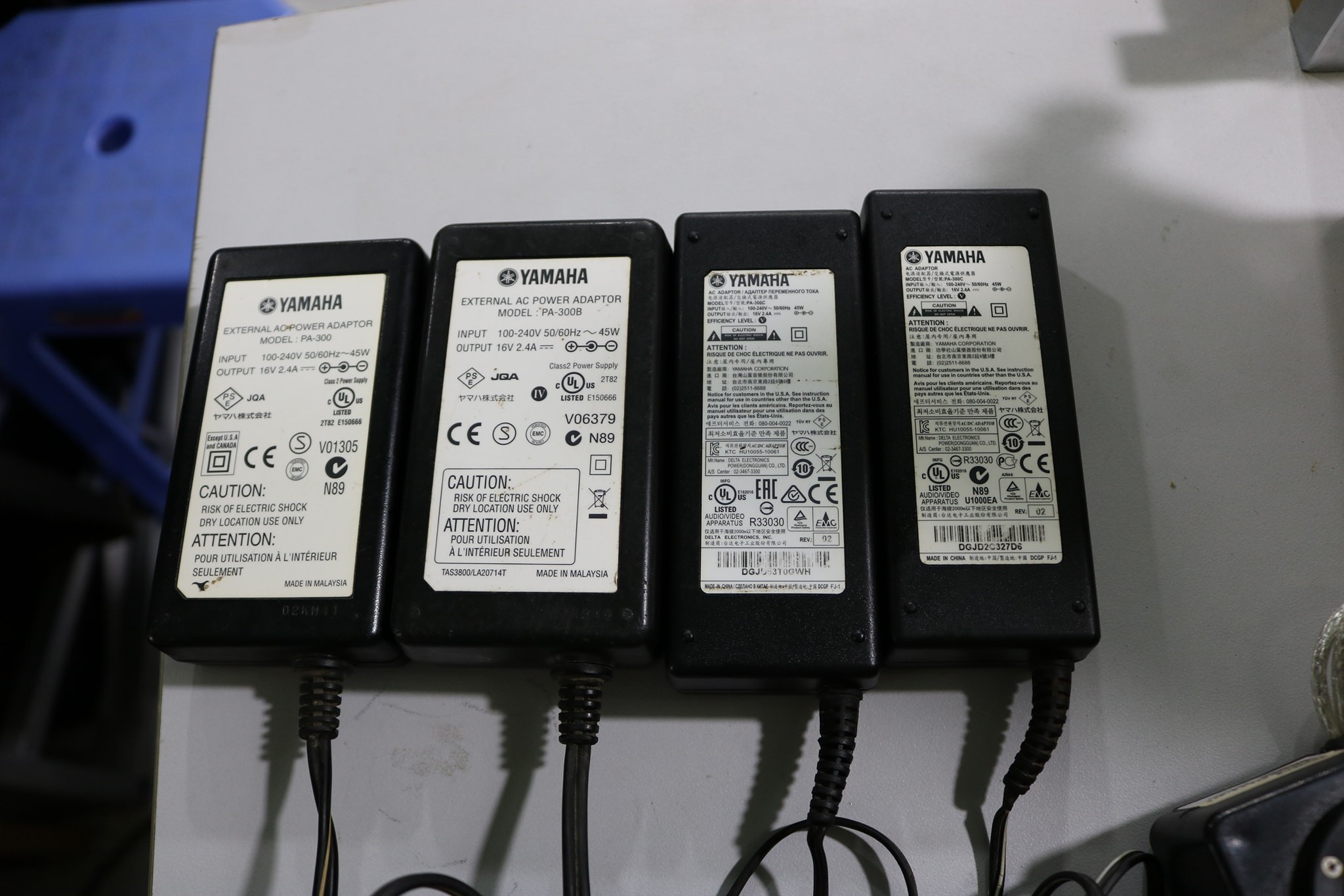 nguồn đàn organ 16v (bãi)