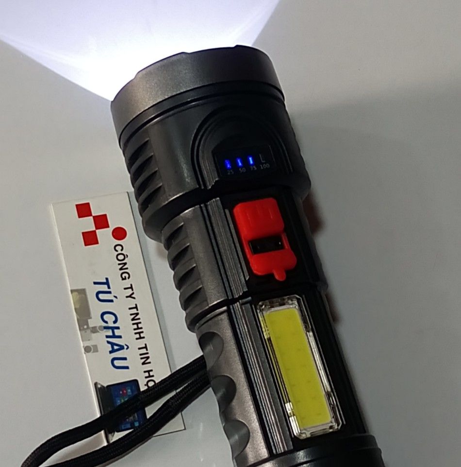 Đèn pin LED L 822 (Sử dụng Pin sạc Lithium)