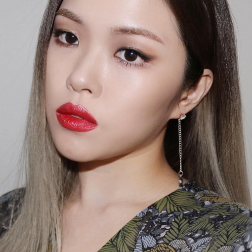 Son Dior Rouge 999 Metallic Màu Đỏ Tươi