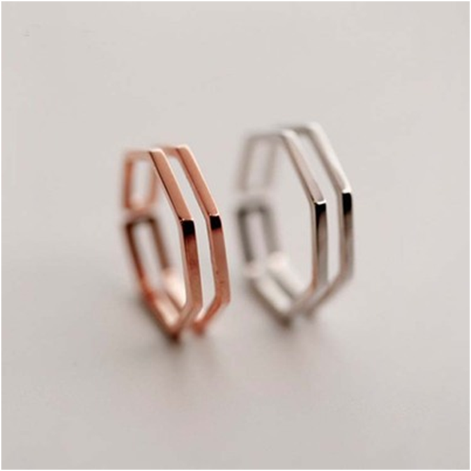 Nhẫn góc cạnh độc đáo