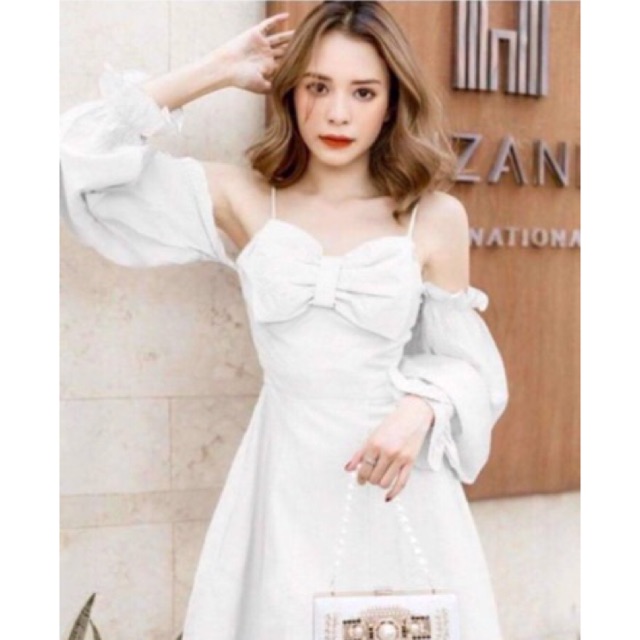 ❤️ ĐẦM TRẮNG RỚT VAI NƠ NGỰC