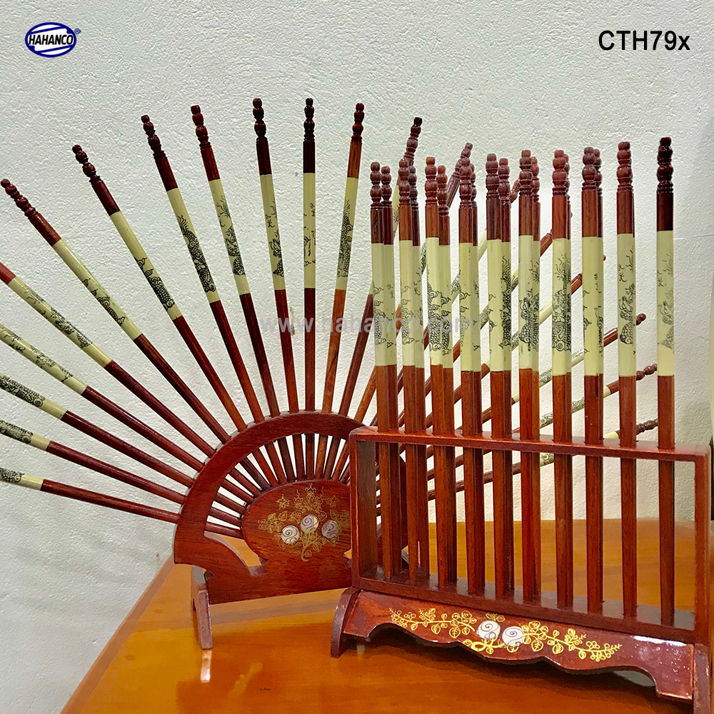 Bộ đũa thờ 10 đôi + Giá đũa hoa văn PHONG THỦY GỖ HƯƠNG -HAHANCO