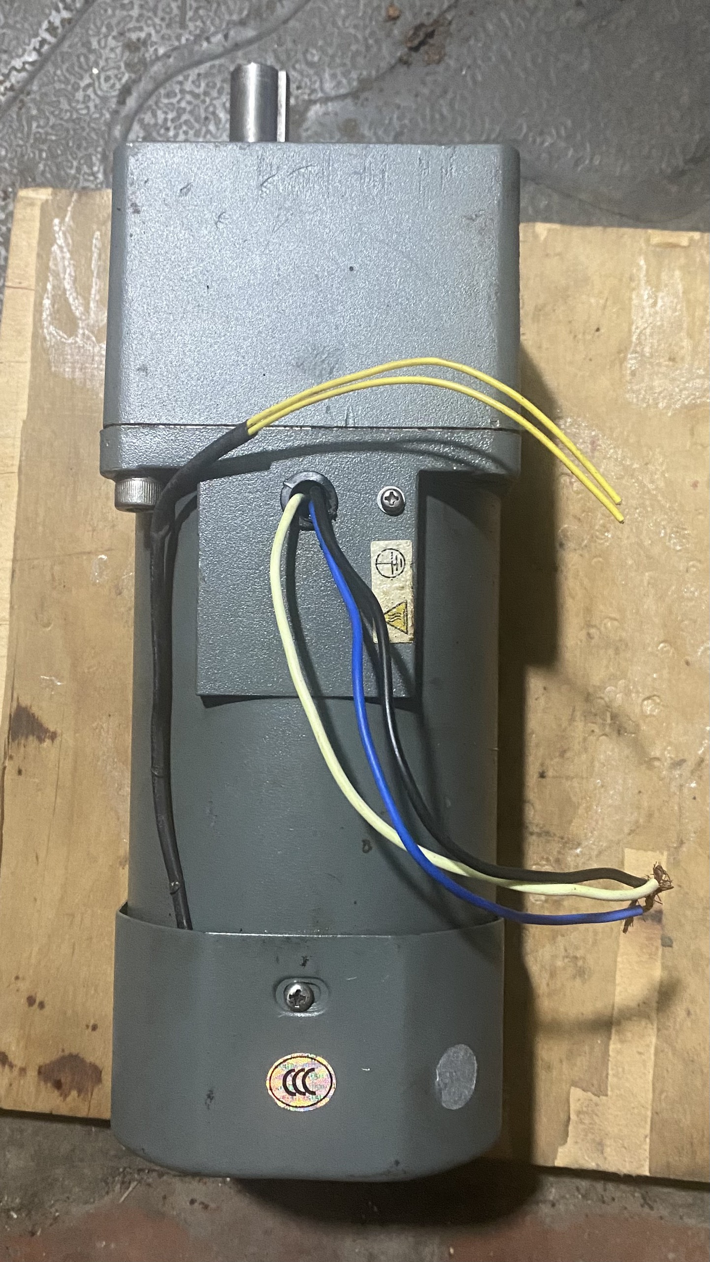 Mô tơ giảm tốc (Motor Giảm Tốc) 200W 220v có đảo chiều/ điều tốc/ JAPAN