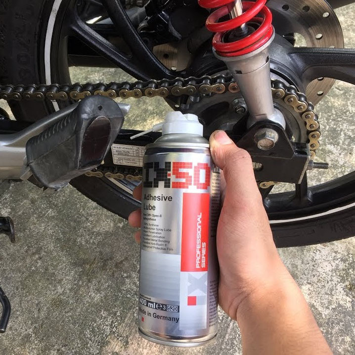 Chai xịt bảo dưỡng sên  VOLTRONIC IX50 400ml