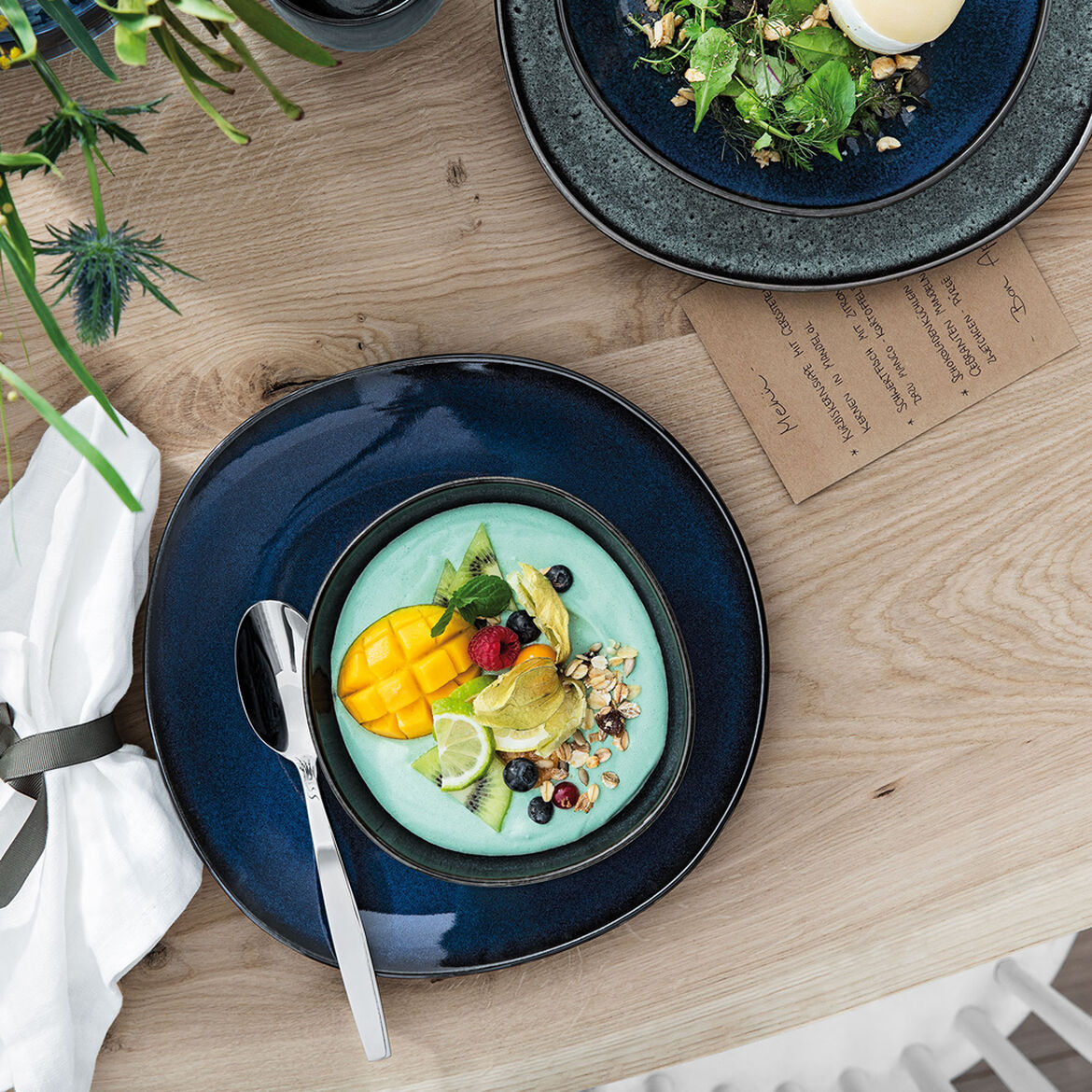 ĐĨA VILLEROY & BOCH LAVE BLEU 23CM