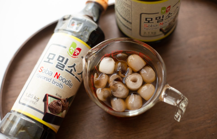 Nước sốt mì soba Chungwoo 1.05kg